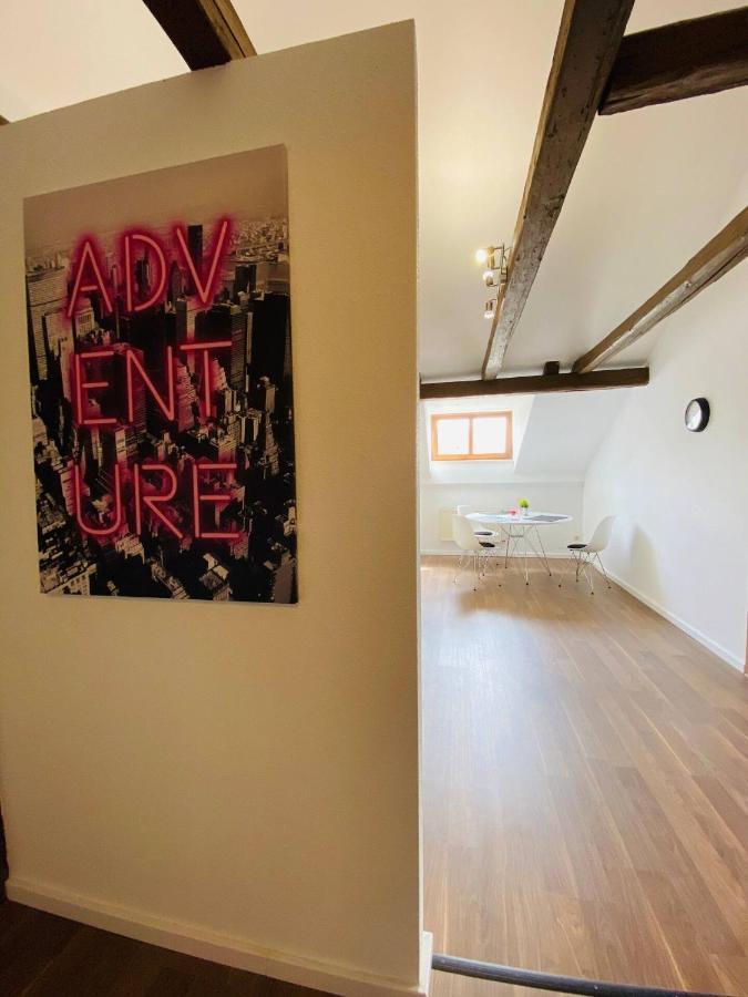 Yourfavoritebed Designapartment Im Zentrum 10 Цвикау Екстериор снимка